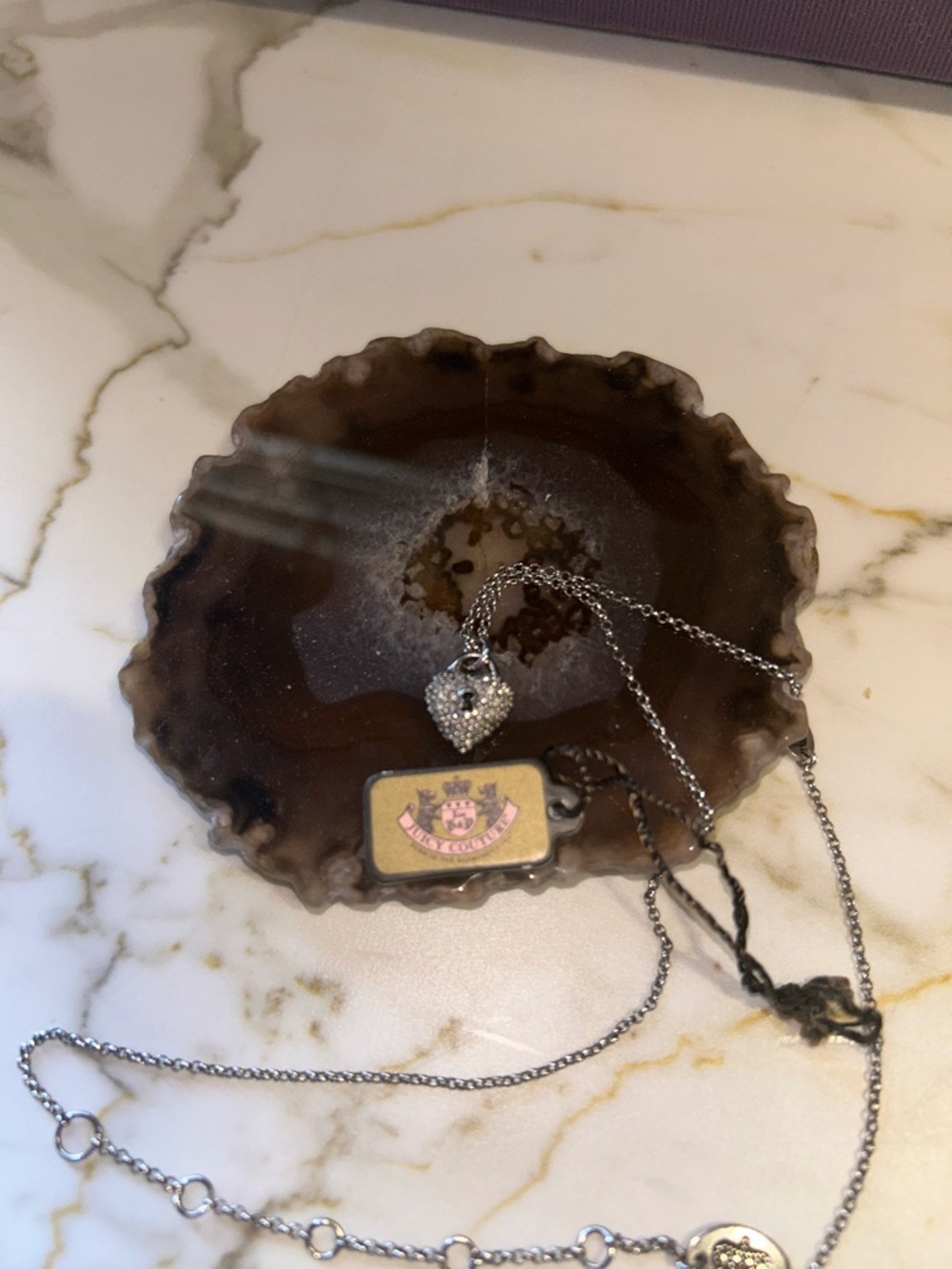 Juicy Couture vintage heart charm necklace - Picture 3 of 7